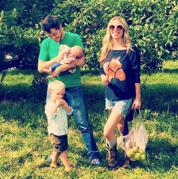 family apple picking