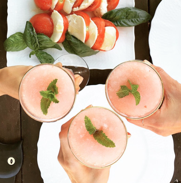 Frozen rose cocktail frose