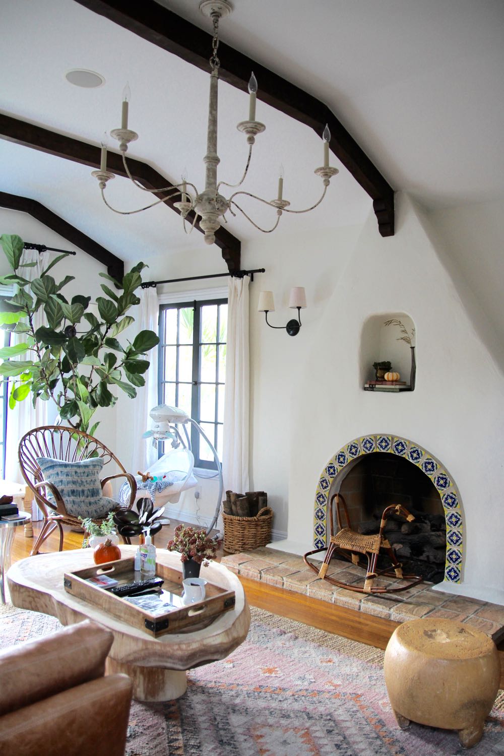 Spectacular living room with spanish architecture and exposed beams